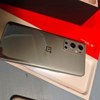 OnePlus 9 Pro 5G – 12GB RAM / 256GB – Completo di 