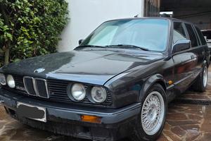 BMW e30 Touring 320i 