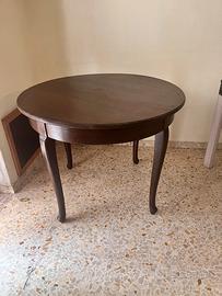 Tavolo rotondo stile inglese