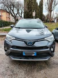 TOYOTA RAV4 IBRIDA