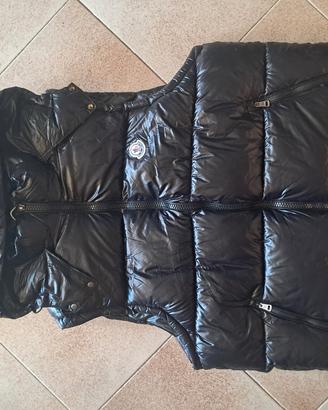 smanicato moncler