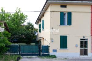 Porzione di casa a Sant'Agata Bolognese 4 locali