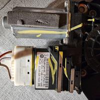 Alzacristallo elettrico poster. DX  VolksW Eos