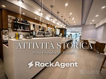 Attività / Licenza di 300 m² con 5 locali a Marsal