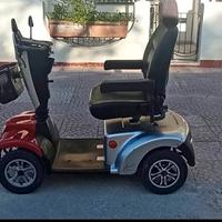 Scooter elettrico per anziani e disabili
