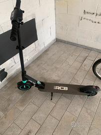 Monopattino elettrico RCB
