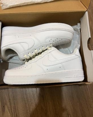 Nike Air Force 1 bianche eu37.5