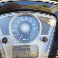 Kymco People 300 - 2013