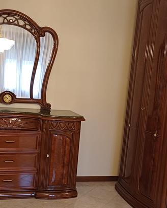 armadio, comò e due comodini