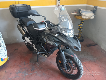 Benelli TRK 502X