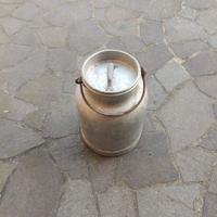 bidone latte