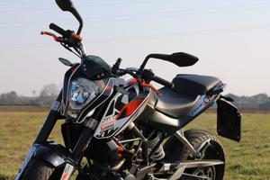 KTM Duke 125