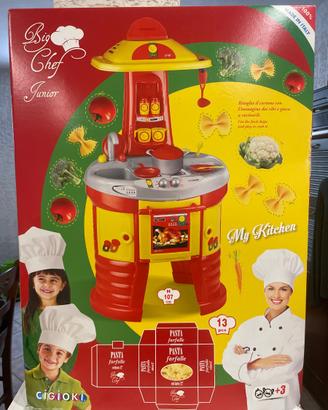 Cucina giocattolo