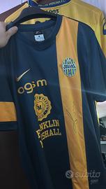 Maglietta autografata da luca toni