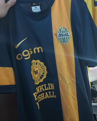 Maglietta autografata da luca toni