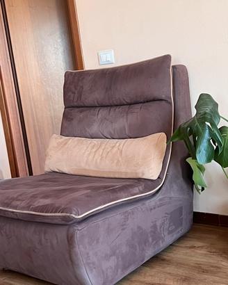 Poltrona Chateau d’Ax in velluto tortora