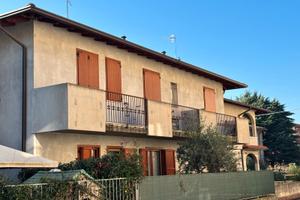 Rezzato trilocale con garage