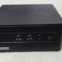 MiniPC Asus mod. Nuc 12 i3 1220P 8/256 Grafica FHD