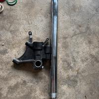 Piedino destro e stelo forcelle r6