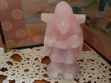 Antica scultura in quarzo rosa