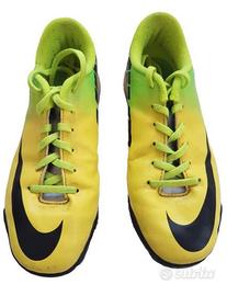 Scarpa NIKE MERCURIAL calcetto taglia 35.5