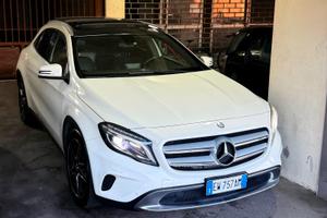 MERCEDES-BENZ GLA 220 4 MATIC AUTOMATIC PREMIUM