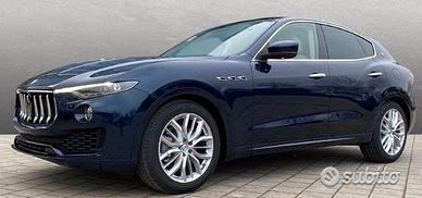 Maserati levante ricambi anno 2019
