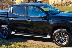 Mitsubishi L200 2.3 D Double Cab 4x4 Diamond Editi