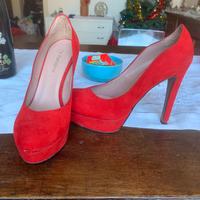 Scarpe rosse camoscio