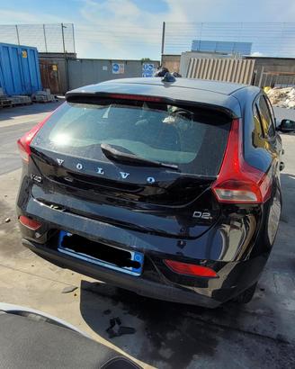 RICAMBI USATI AUTO VOLVO V40 Serie D4162T Diesel 1