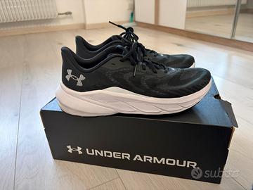 Scarpe da running UNDER ARMOUR 42,5