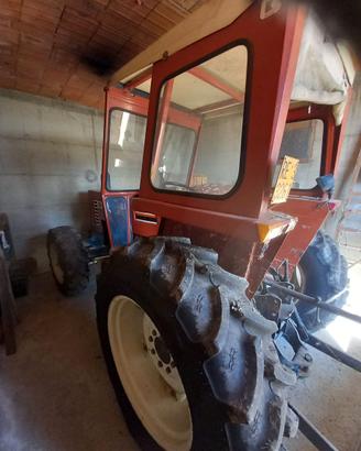 Trattore Fiat DT 55 66