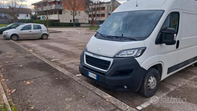 Furgone peugeot boxer
