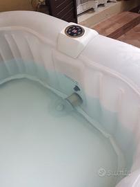 piscina arebos modello Corfù 