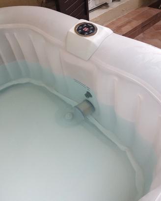 piscina arebos modello Corfù 