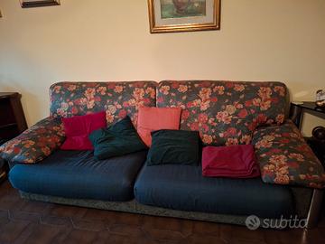 divano 4 posti