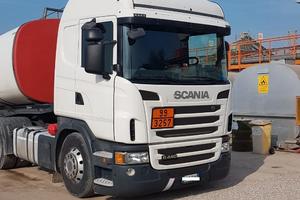Camion SCANIA  440  cambio manuale