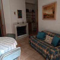 Bilocale con giardino