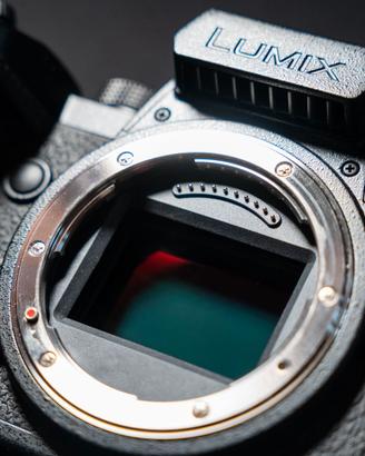 Panasonic Lumix S5iix + 20-60mm f/3.5-5.6