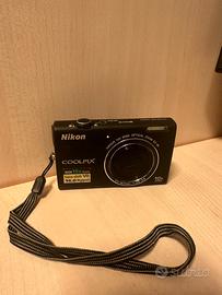 Nikon Coolpix S6200