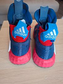 Adidas per Marvel