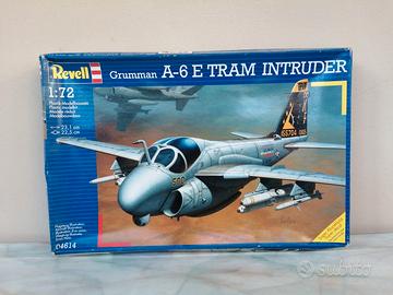 Aereo Kit Grumman A-6 E Tram Intruder