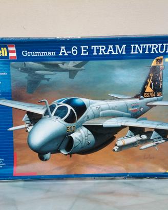 Aereo Kit Grumman A-6 E Tram Intruder