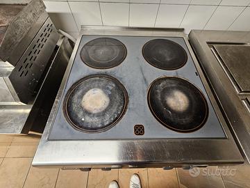 Piano cottura professionale vetroceramica 4 campi