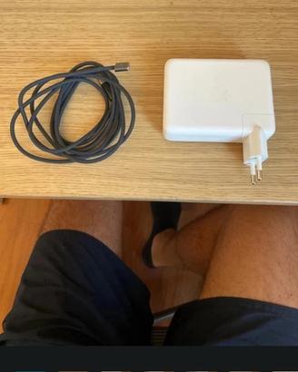 Carica batterie Apple - Mac book pro - 140W