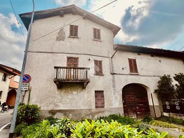 CASA SEMINDIPENDENTE A CARAVAGGIO