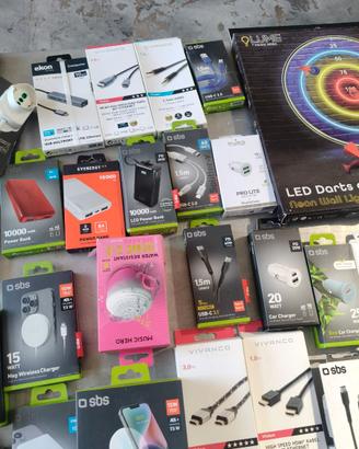Lotti  Accessori Per Smartphone SBS,PURO,JAZZ, ECC