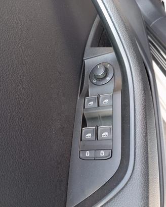 Pulsantiera anteriore sx SKODA SUPERB 2018