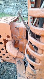 trattore cingolato OM 40