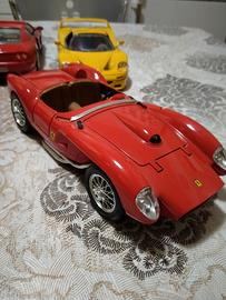 Modellini auto Ferrari scala 1/18